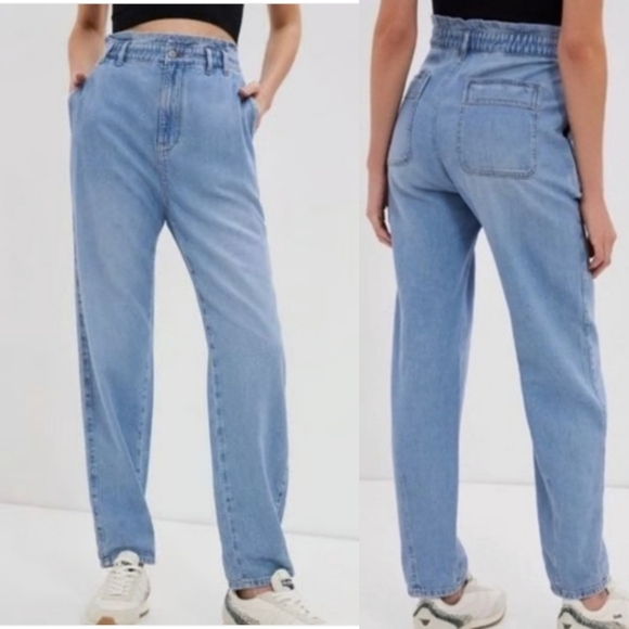 Anthropologie Denim - Anthropologie | Pilcro | Paperbag Light Wash Denim Jeans